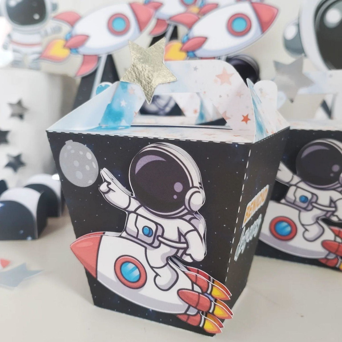 Kit Festa Personalizada - Tema Astronauta - Image 3